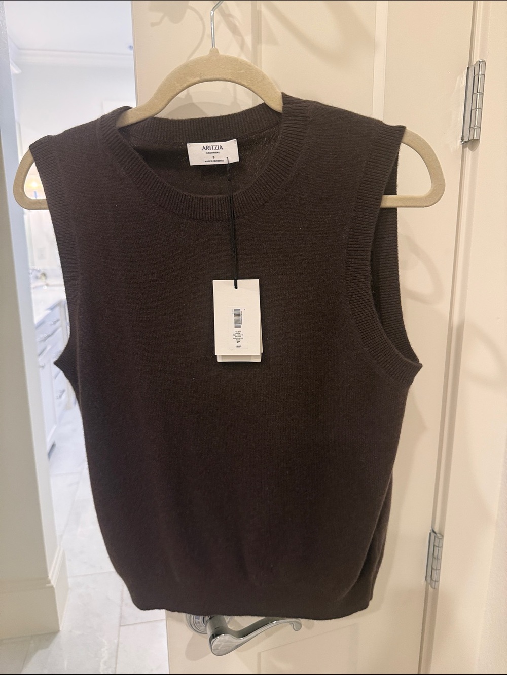 Aritzia Dark Brown Sleeveless Knit Muscle Tee